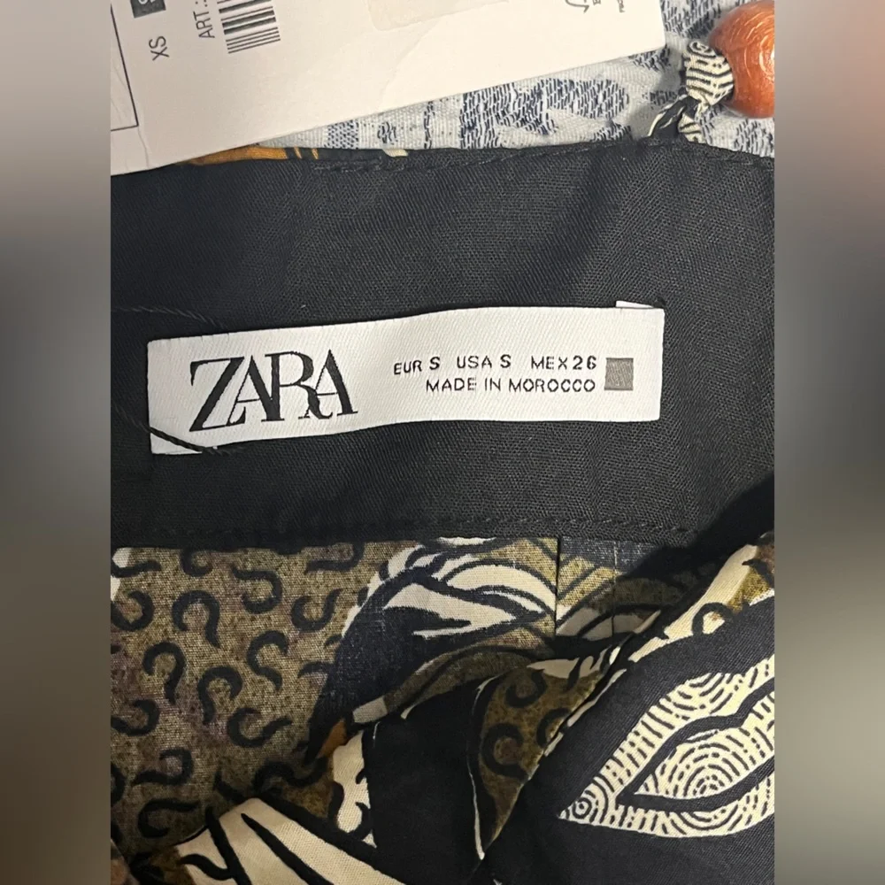 Zara Ethnic Print Beaded Floral Dress - Black, White, Green, Brown Small - Picture 12 of 16